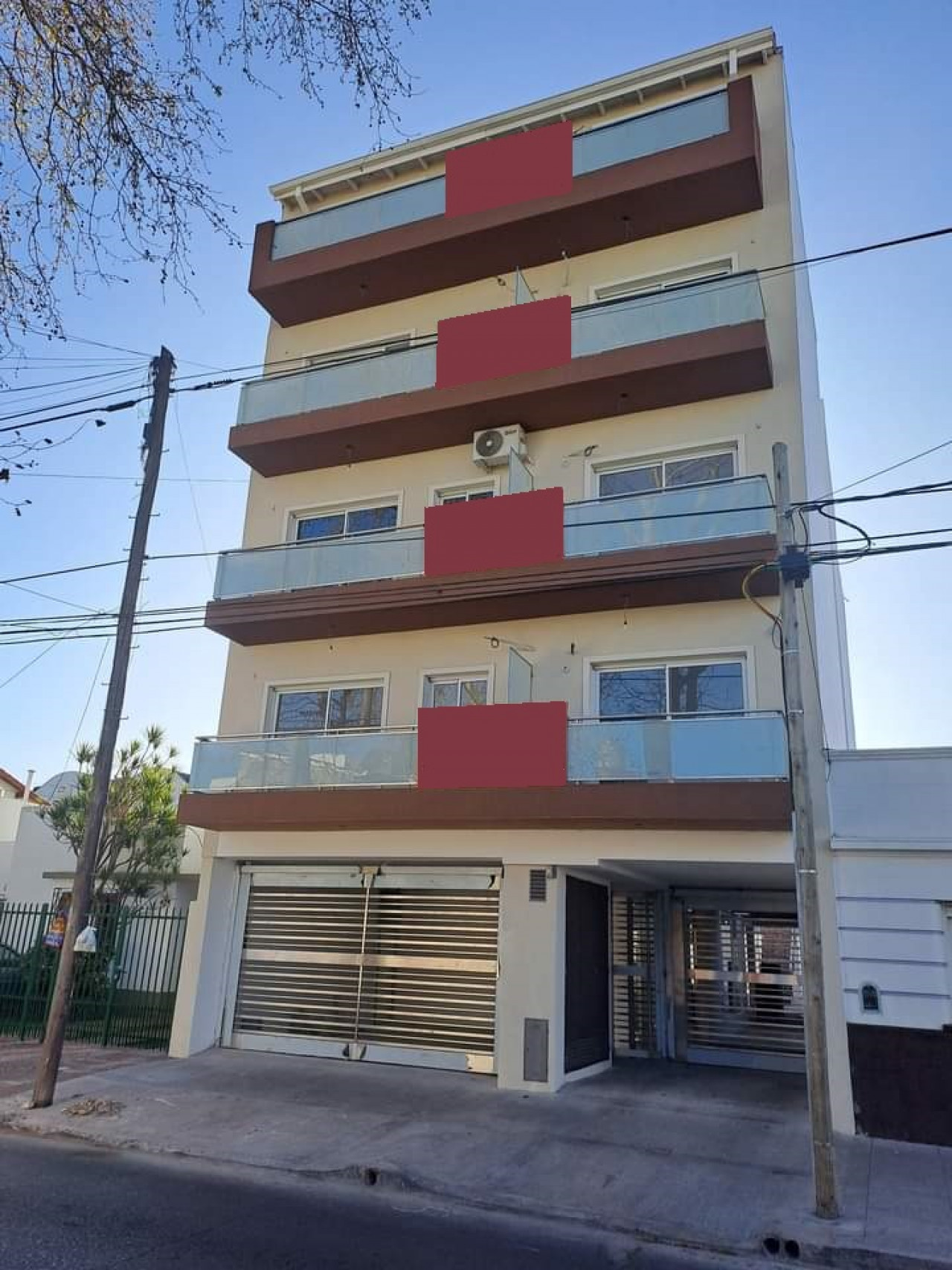 VENTA DE DEPARTAMENTOS  A ESTRENAR  2 AMBIENTES MUY BIEN UBICADOS (DESDE USD 62.000.-)