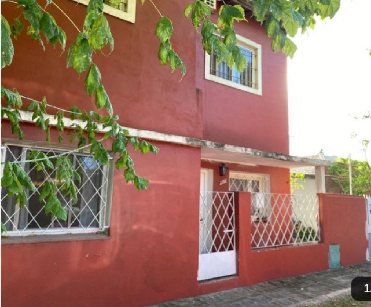 CASA ESTRADA AL 1500 - BELLA VISTA