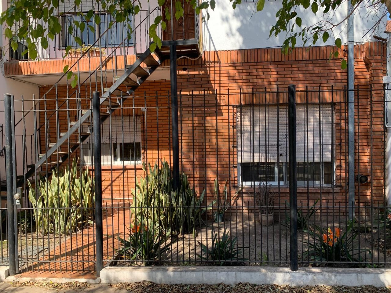 CASA EN PH, TRES AMB, EN MUÑIZ